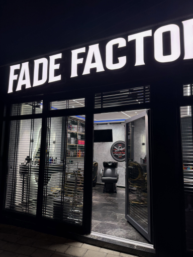 Fade Factory, 03
