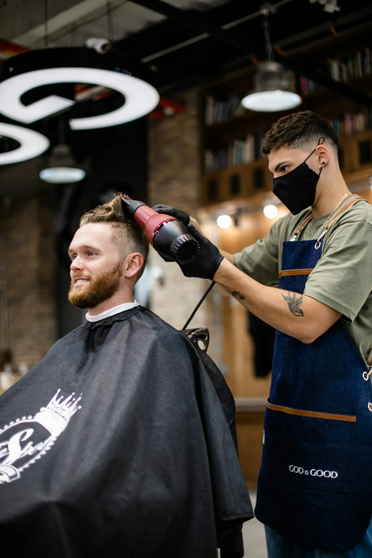 Qethje fade në stilin Fade Factory